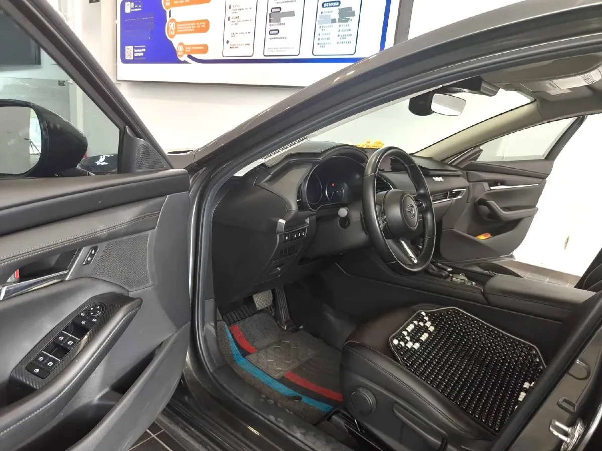 2021 Mazda 3 Axela 2.0L 158HP L4 6AT,autocango,china used car exporter,china ev exporter,chinese used car exporter,chinese used ev exporter