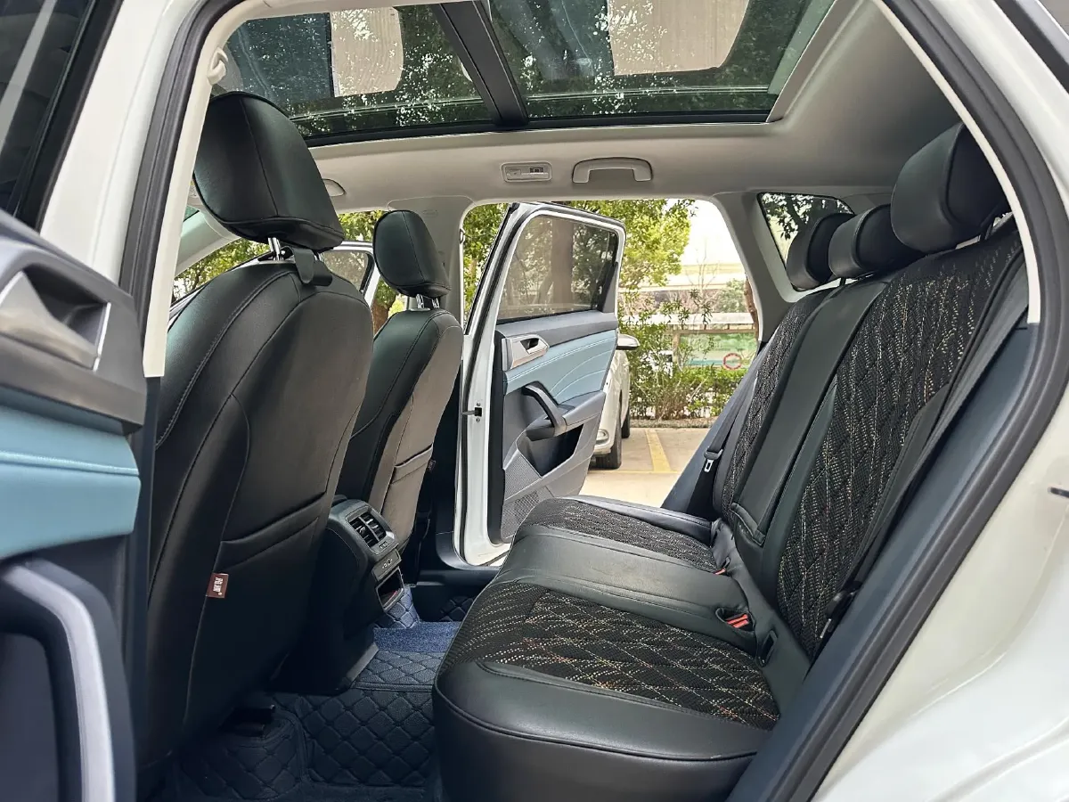 2023 Volkswagen Tharu 1.5T 160HP L4 7DCT,autocango,china used car exporter,china ev exporter,chinese used car exporter,chinese used ev exporter