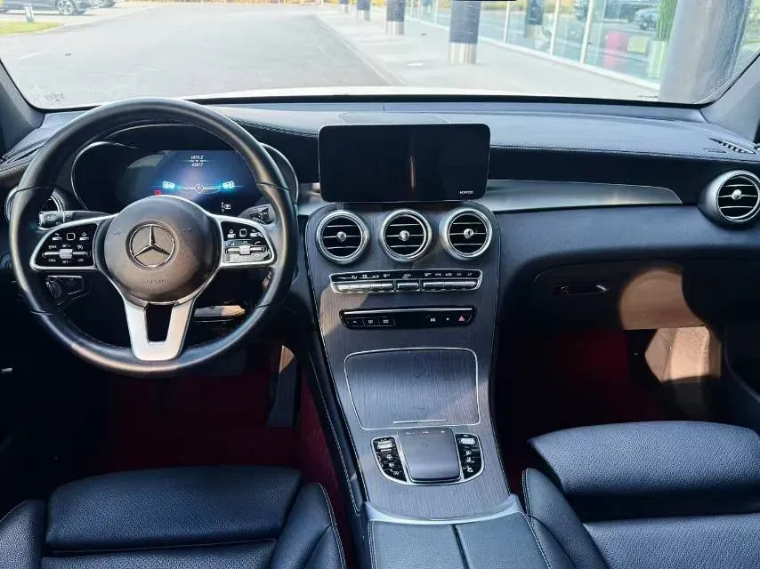 2020 Mercedes-Benz GLC Coupe 2.0T 258HP L4 9AT,autocango,china used car exporter,china ev exporter,chinese used car exporter,chinese used ev exporter