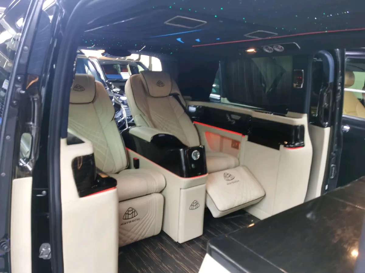 2021 Mercedes-Benz Vito 2.0T 211HP L4 9AT,autocango,china used car exporter,china ev exporter,chinese used car exporter,chinese used ev exporter