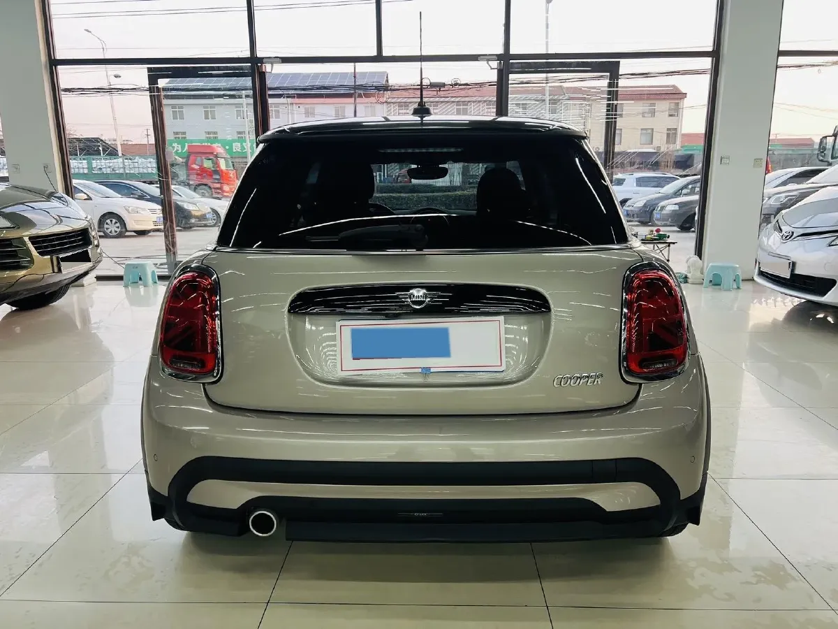 2022 MINI MINI 1.5T 136HP L3 7DCT,autocango,china used car exporter,china ev exporter,chinese used car exporter,chinese used ev exporter
