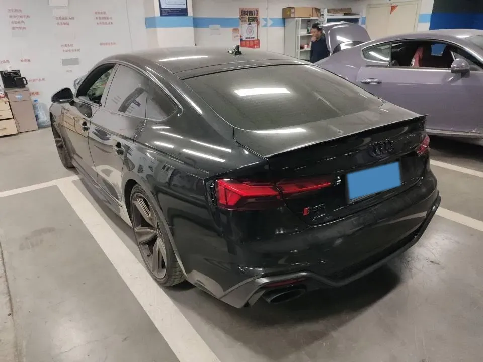 2023 Audi RS 5 2.9T 450HP V6 8AT,autocango,china used car exporter,china ev exporter,chinese used car exporter,chinese used ev exporter