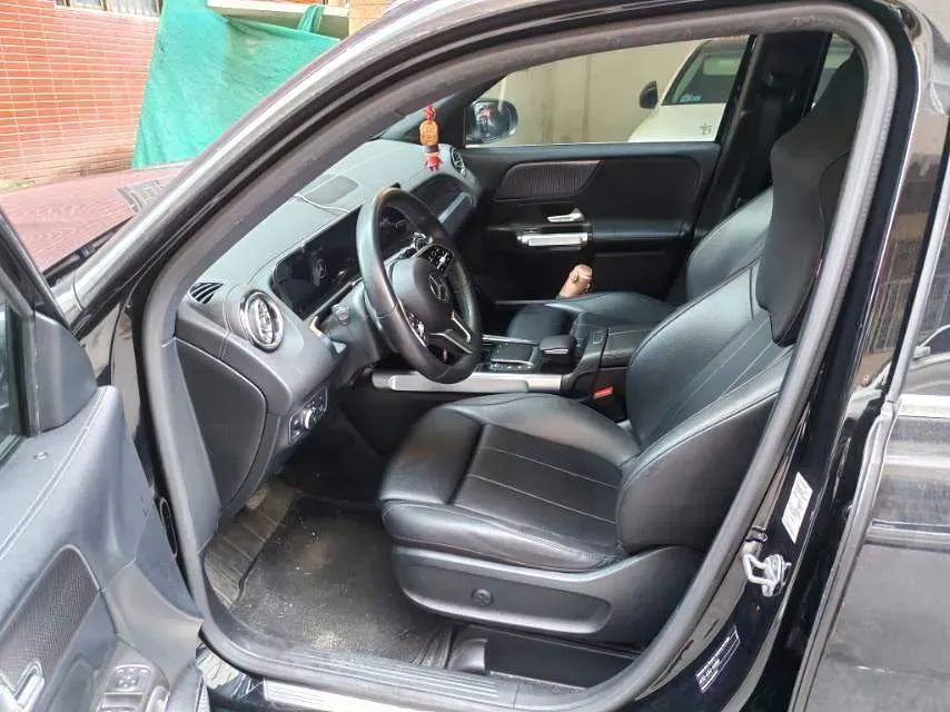 2021 Mercedes-Benz GLB Class 1.3T 163HP L4 7DCT,autocango,china used car exporter,china ev exporter,chinese used car exporter,chinese used ev exporter