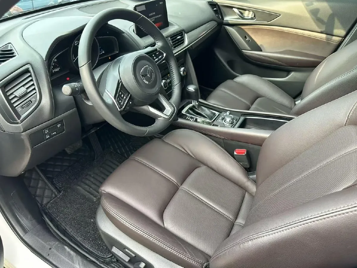 2020 Mazda CX-4 2.0L 158HP L4 6AT,autocango,china used car exporter,china ev exporter,chinese used car exporter,chinese used ev exporter