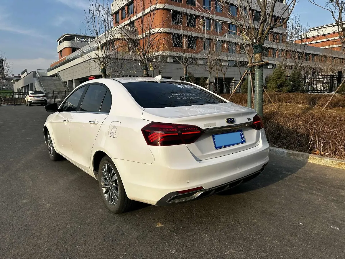 2019 Geely Emgrand 1.5L 109HP L4 5MT,autocango,china used car exporter,china ev exporter,chinese used car exporter,chinese used ev exporter