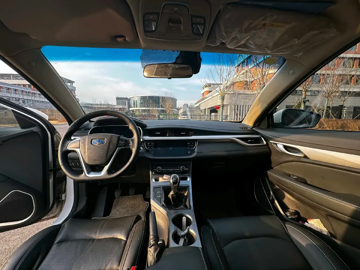 2019 Geely Emgrand 1.5L 109HP L4 5MT,autocango,china used car exporter,china ev exporter,chinese used car exporter,chinese used ev exporter