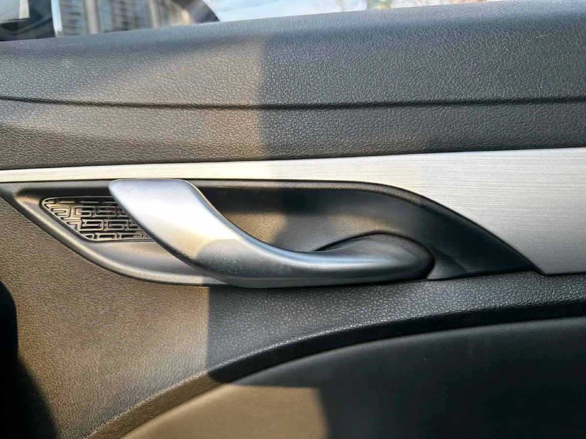 2019 Geely Emgrand 1.5L 109HP L4 5MT,autocango,china used car exporter,china ev exporter,chinese used car exporter,chinese used ev exporter