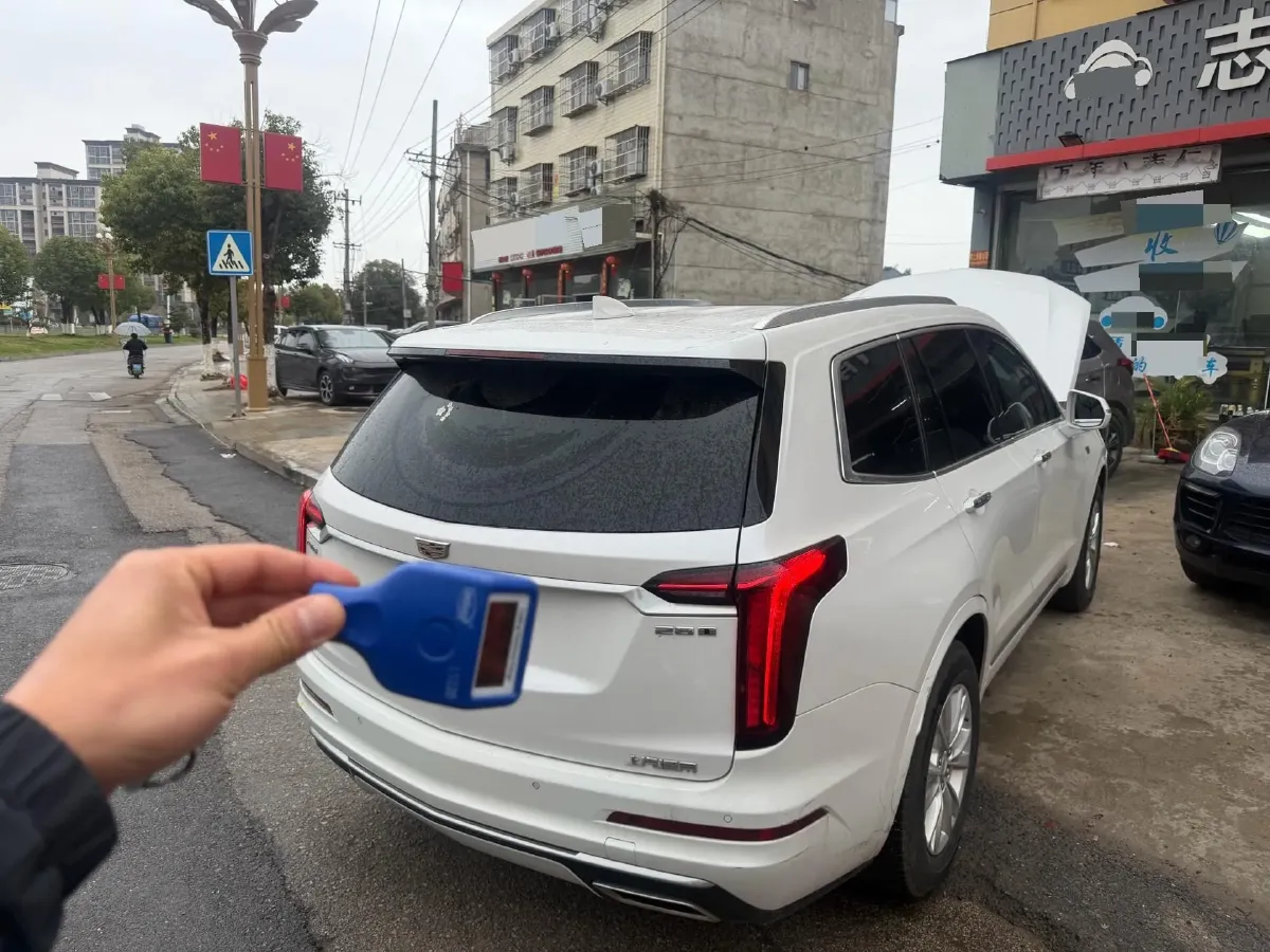 2021 Cadillac XT6 2.0T 237HP L4 9AT,autocango,china used car exporter,china ev exporter,chinese used car exporter,chinese used ev exporter