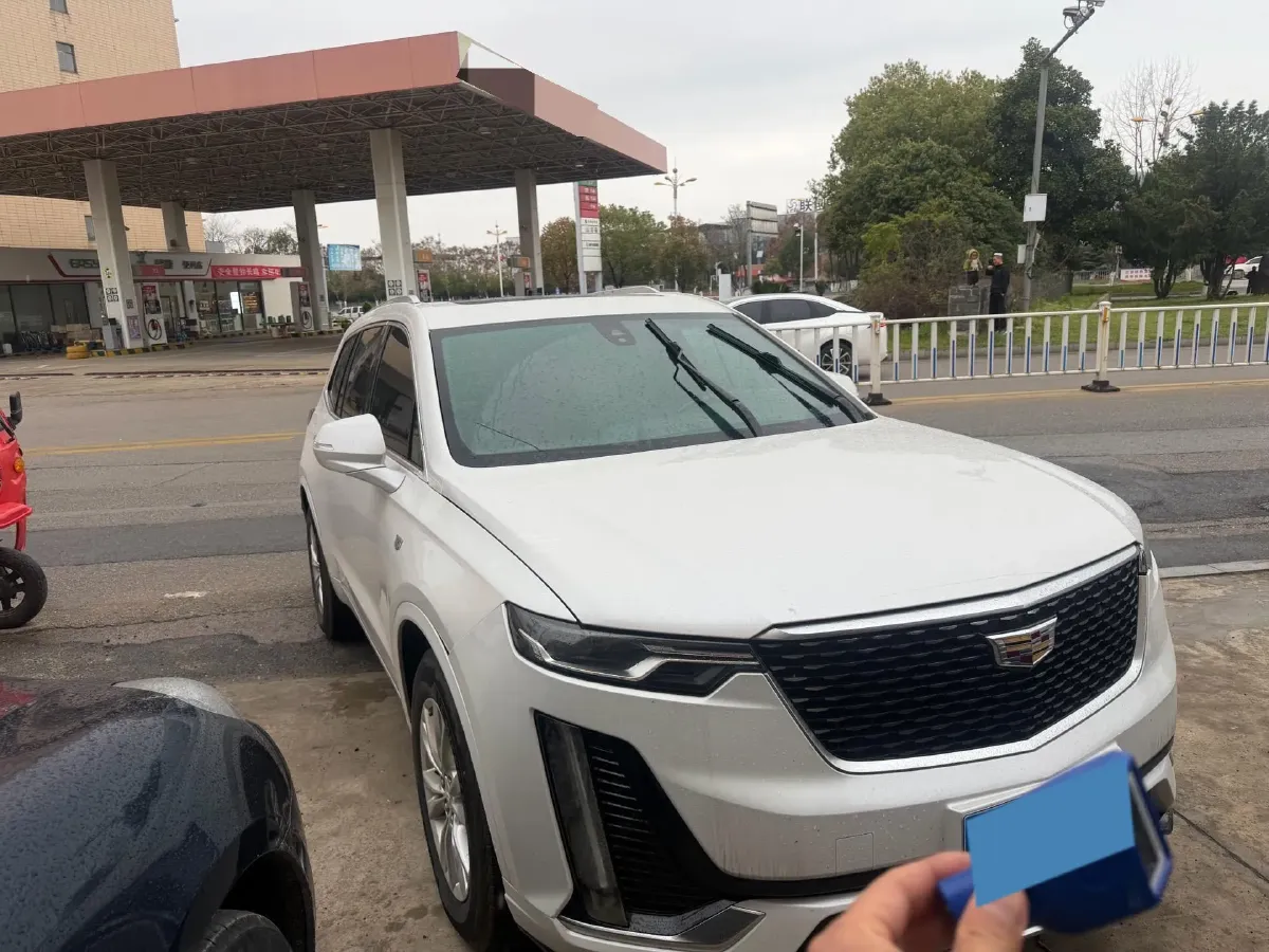 2021 Cadillac XT6 2.0T 237HP L4 9AT,autocango,china used car exporter,china ev exporter,chinese used car exporter,chinese used ev exporter