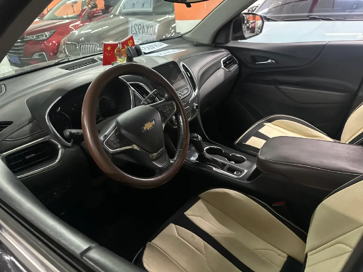2018 Chevrolet Equinox 1.5T 180HP L4 6AT,autocango,china used car exporter,china ev exporter,chinese used car exporter,chinese used ev exporter