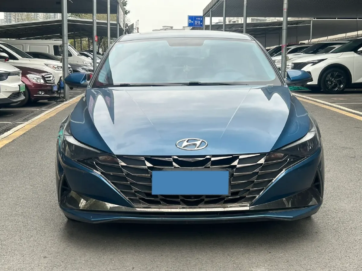 2022 Hyundai Elantra 1.5L 115HP L4 CVT,autocango,china used car exporter,china ev exporter,chinese used car exporter,chinese used ev exporter