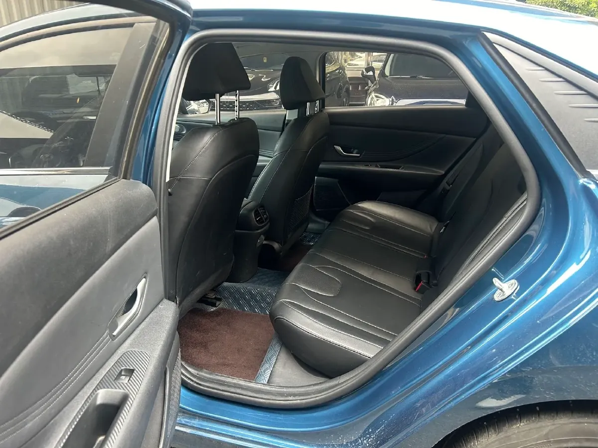 2022 Hyundai Elantra 1.5L 115HP L4 CVT,autocango,china used car exporter,china ev exporter,chinese used car exporter,chinese used ev exporter