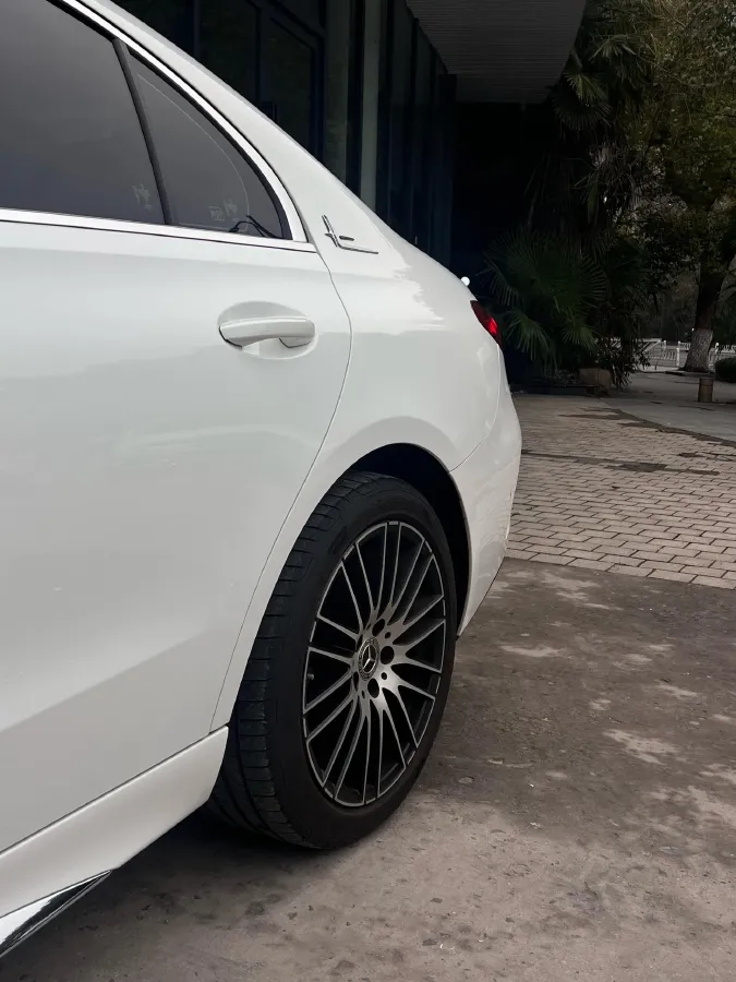 2023 Mercedes-Benz C Class 1.5T 204HP L4 9AT,autocango,china used car exporter,china ev exporter,chinese used car exporter,chinese used ev exporter