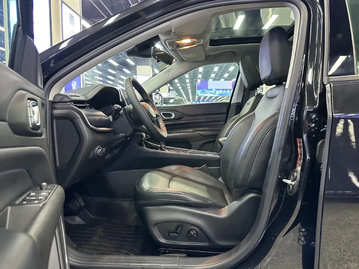 2021 Jeep Compass 1.3T 173HP L4 7DCT,autocango,china used car exporter,china ev exporter,chinese used car exporter,chinese used ev exporter