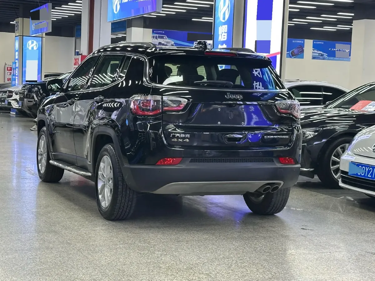 2021 Jeep Compass 1.3T 173HP L4 7DCT,autocango,china used car exporter,china ev exporter,chinese used car exporter,chinese used ev exporter