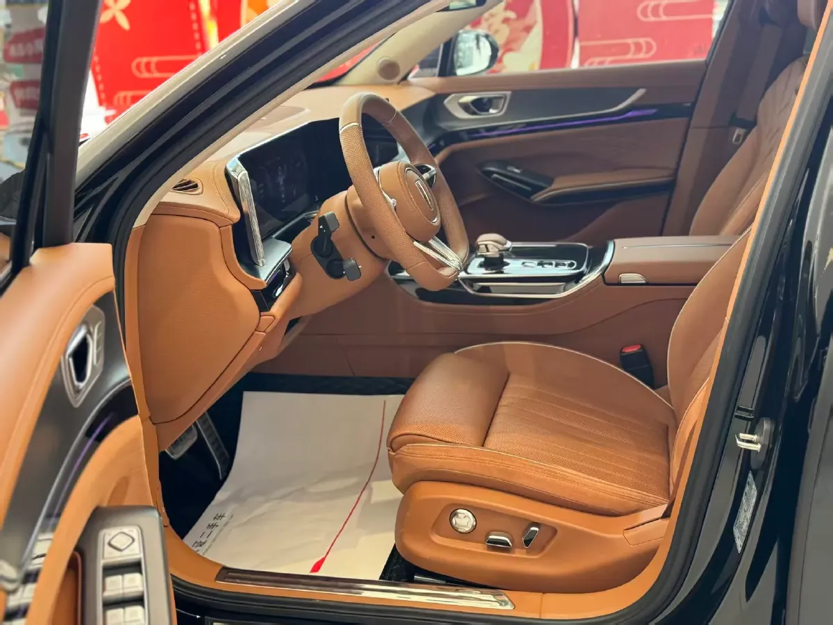 2024 HongQi H9 2.0T 252HP L4 7DCT,autocango,china used car exporter,china ev exporter,chinese used car exporter,chinese used ev exporter