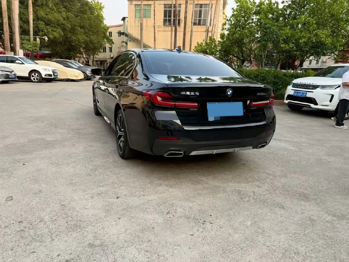 2023 BMW 5 Series 2.0T 245HP L4 8AT,autocango,china used car exporter,china ev exporter,chinese used car exporter,chinese used ev exporter