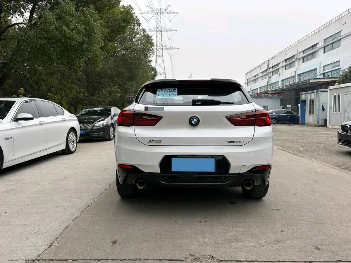 2021 BMW X2 2.0T 192HP L4 7DCT,autocango,china used car exporter,china ev exporter,chinese used car exporter,chinese used ev exporter