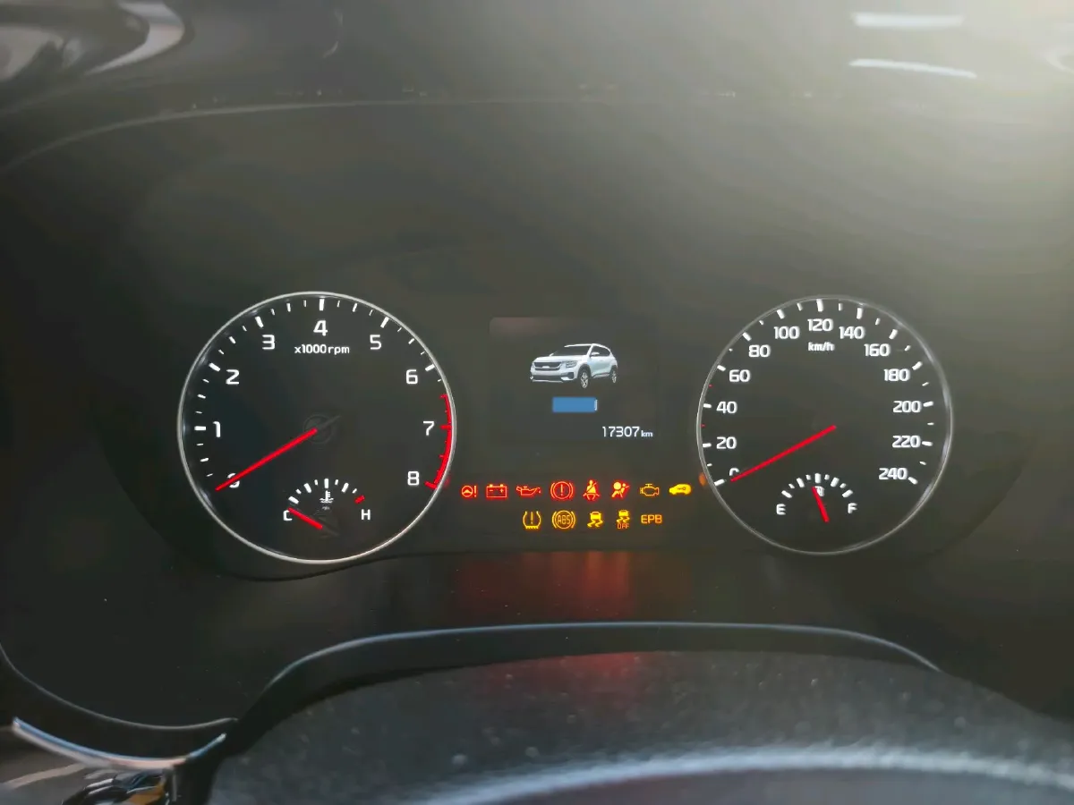 2021 Kia KX3 1.5L 115HP L4 CVT,autocango,china used car exporter,china ev exporter,chinese used car exporter,chinese used ev exporter