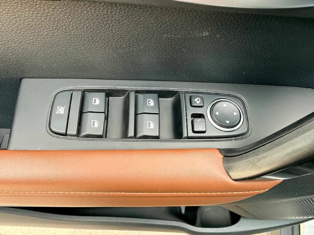 2021 Kia Sportage R 2.0L 161HP L4 6AT,autocango,china used car exporter,china ev exporter,chinese used car exporter,chinese used ev exporter