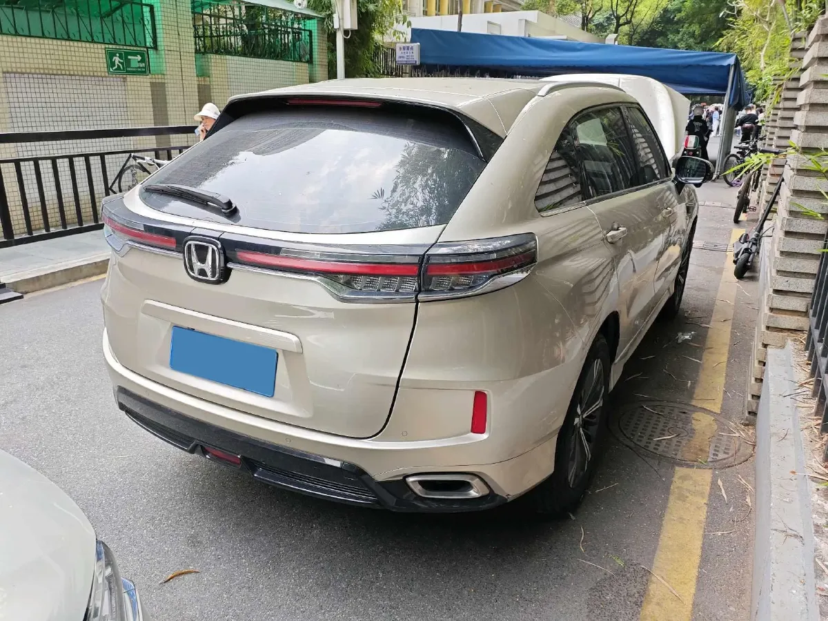 2020 Honda UR-V 2.0T 272HP L4 9AT,autocango,china used car exporter,china ev exporter,chinese used car exporter,chinese used ev exporter