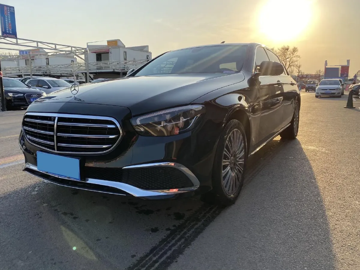 2021 Mercedes-Benz E Class 2.0T 258HP L4 9AT,autocango,china used car exporter,china ev exporter,chinese used car exporter,chinese used ev exporter