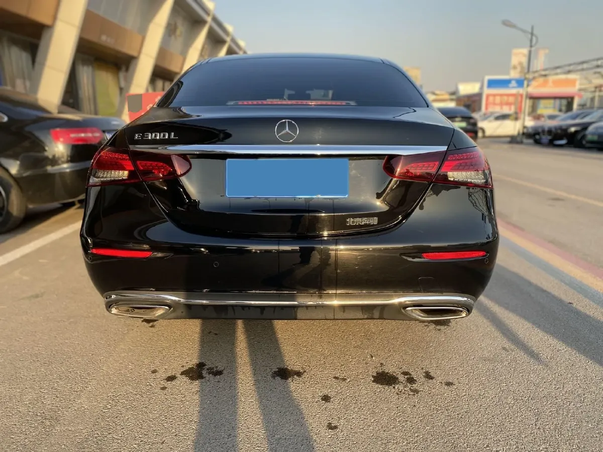 2021 Mercedes-Benz E Class 2.0T 258HP L4 9AT,autocango,china used car exporter,china ev exporter,chinese used car exporter,chinese used ev exporter