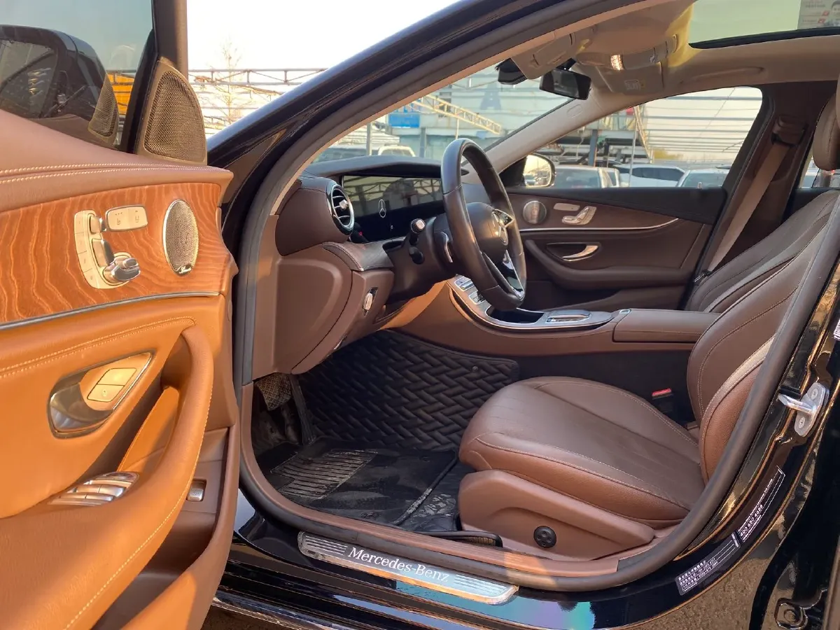 2021 Mercedes-Benz E Class 2.0T 258HP L4 9AT,autocango,china used car exporter,china ev exporter,chinese used car exporter,chinese used ev exporter