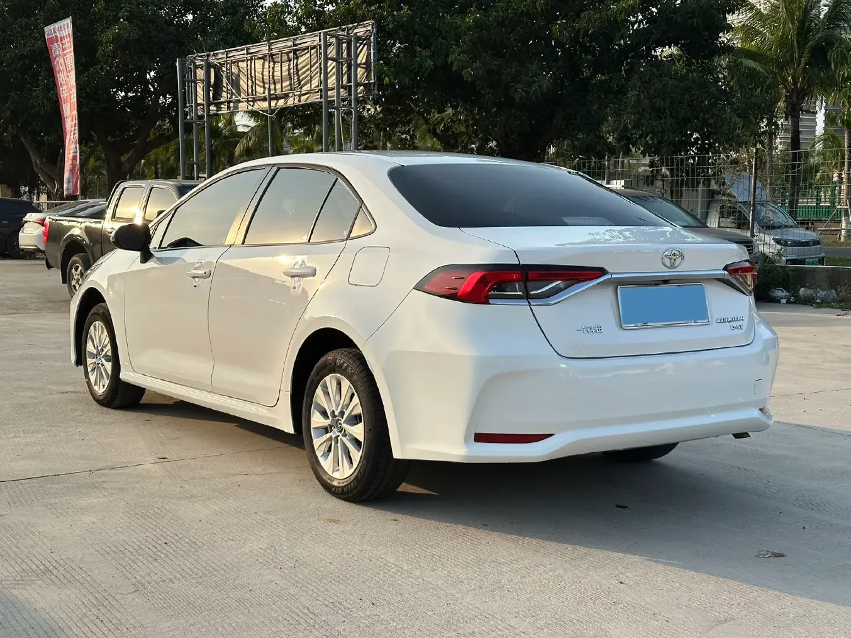 2022 Toyota Corolla 1.2T 116HP L4 CVT,autocango,china used car exporter,china ev exporter,chinese used car exporter,chinese used ev exporter