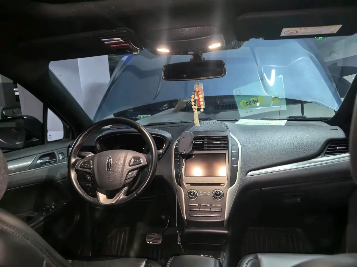 2017 Lincoln MKC 2.0T 203HP L4 6AT,autocango,china used car exporter,china ev exporter,chinese used car exporter,chinese used ev exporter