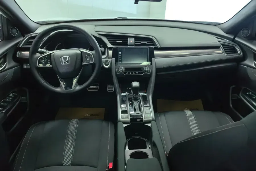 2021 Honda Civic 1.5T 177HP L4 CVT,autocango,china used car exporter,china ev exporter,chinese used car exporter,chinese used ev exporter