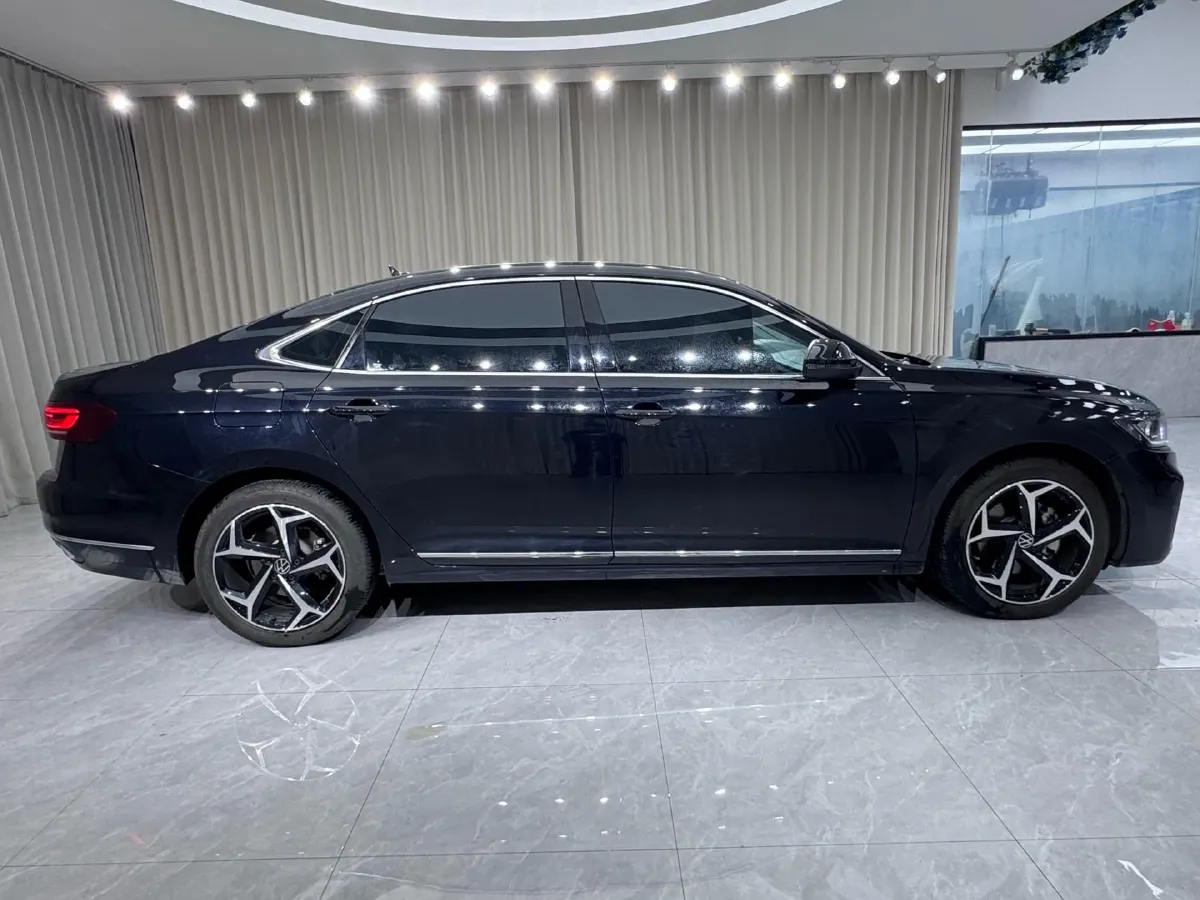 2022 Skoda Kodiak GT 2.0T 186HP L4 7DCT,autocango,china used car exporter,china ev exporter,chinese used car exporter,chinese used ev exporter