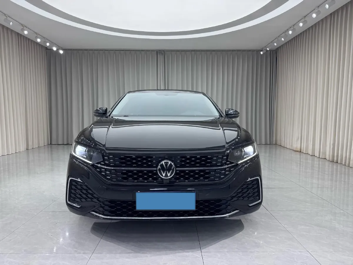 2022 Skoda Kodiak GT 2.0T 186HP L4 7DCT,autocango,china used car exporter,china ev exporter,chinese used car exporter,chinese used ev exporter