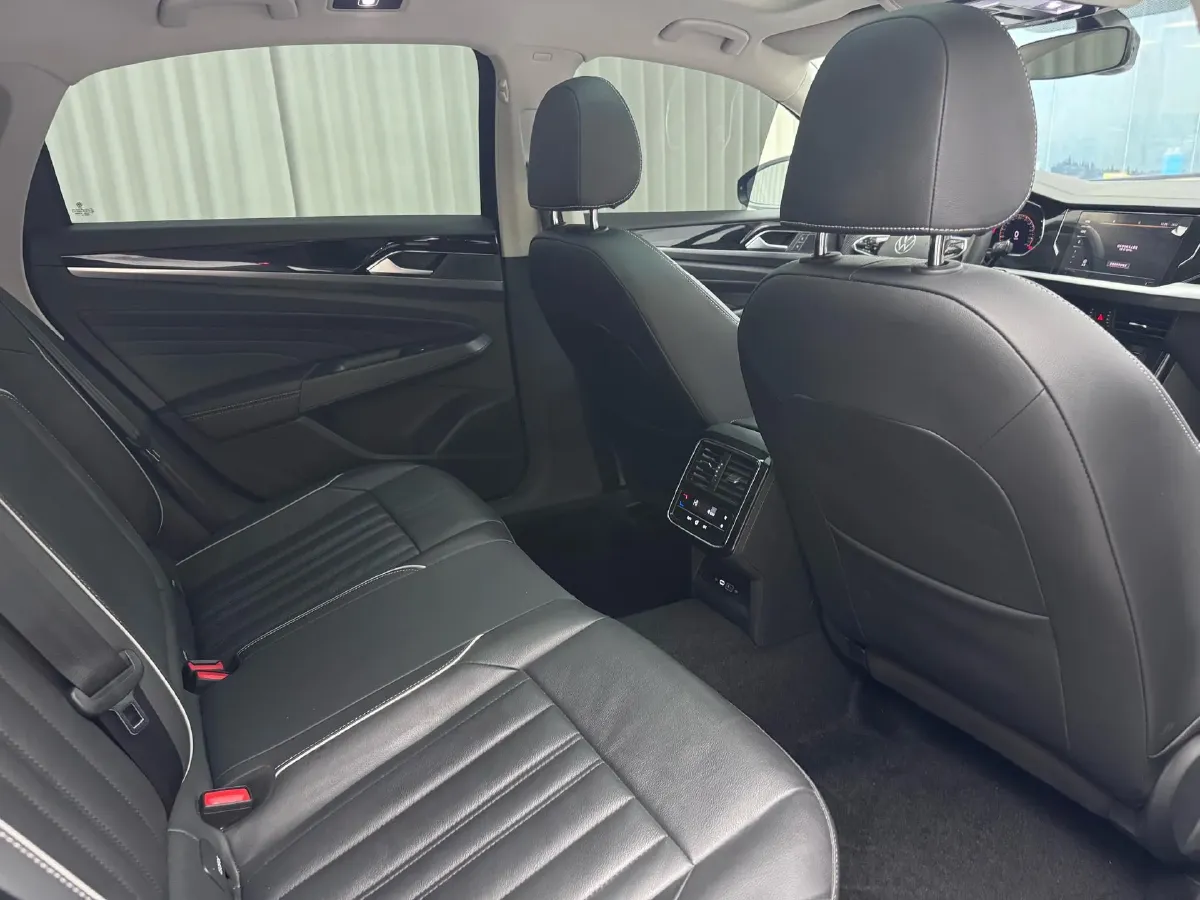 2022 Skoda Kodiak GT 2.0T 186HP L4 7DCT,autocango,china used car exporter,china ev exporter,chinese used car exporter,chinese used ev exporter