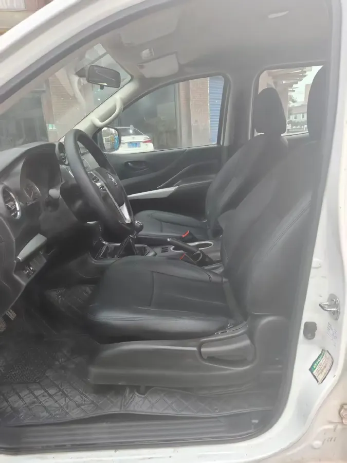 2020 Dongfeng RuiQi 6 2.4L 158HP L4 5MT,autocango,china used car exporter,china ev exporter,chinese used car exporter,chinese used ev exporter