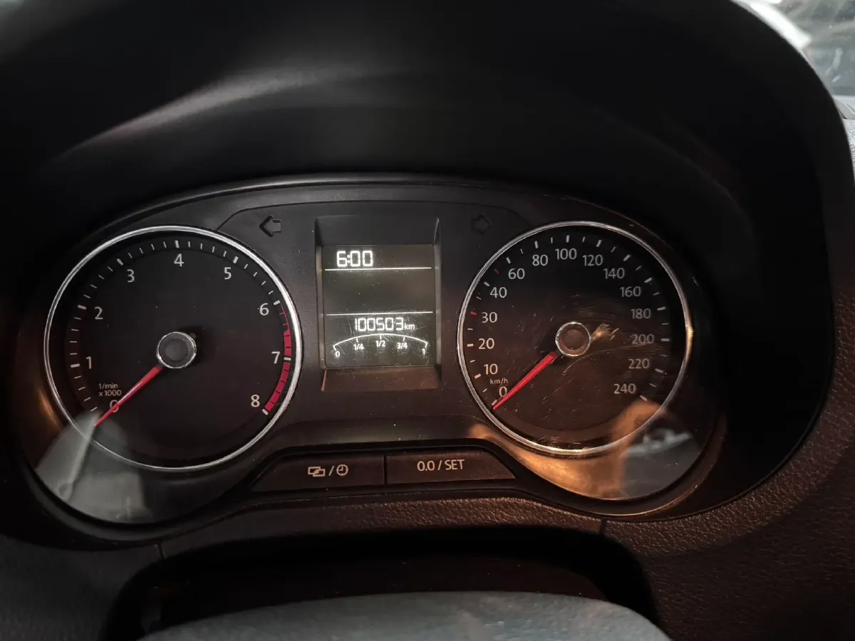 2016 Volkswagen Polo 1.6L 110HP L4 6AT,autocango,china used car exporter,china ev exporter,chinese used car exporter,chinese used ev exporter