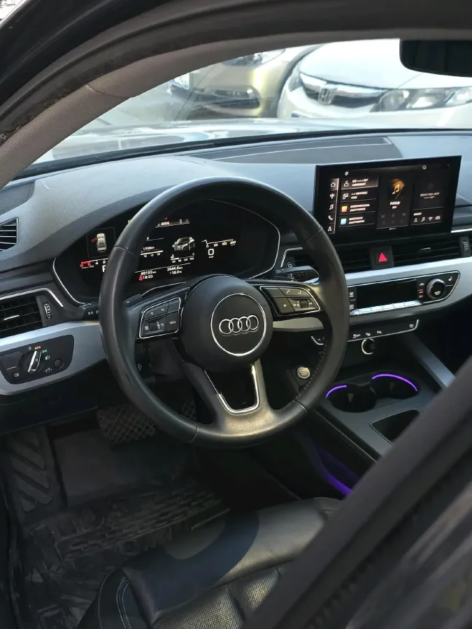 2020 Audi A4L 2.0T 190HP L4 7DCT,autocango,china used car exporter,china ev exporter,chinese used car exporter,chinese used ev exporter