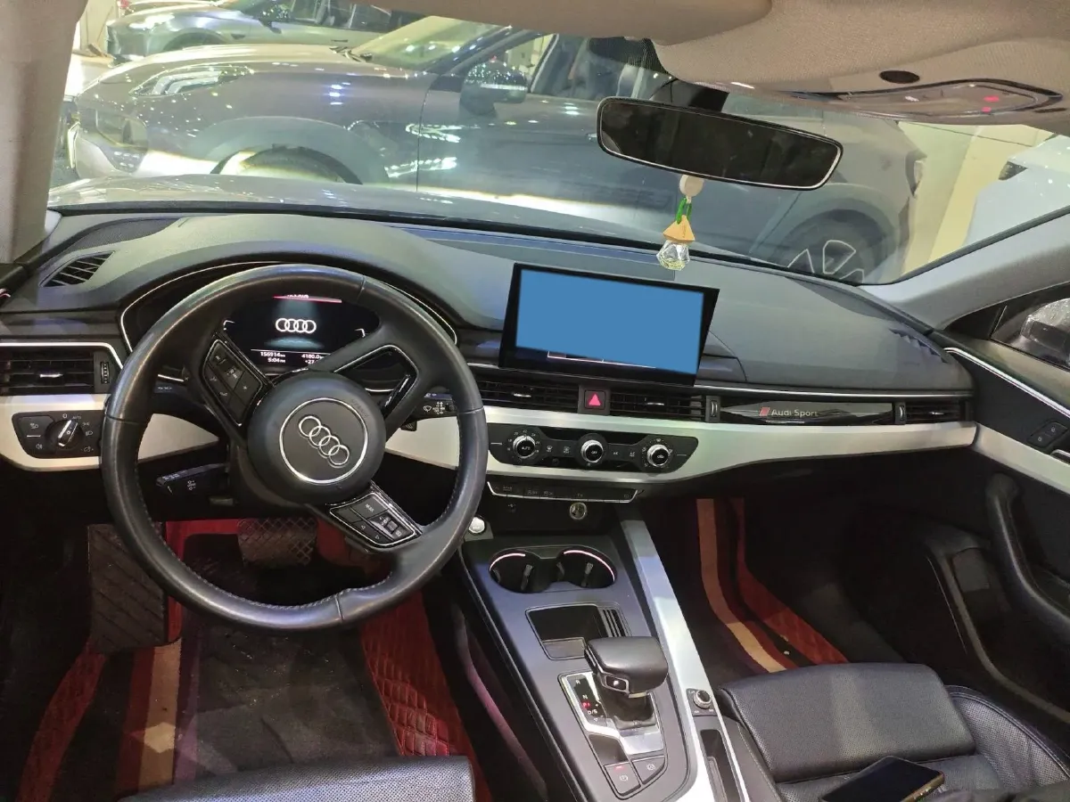 2020 Audi A4L 2.0T 190HP L4 7DCT,autocango,china used car exporter,china ev exporter,chinese used car exporter,chinese used ev exporter