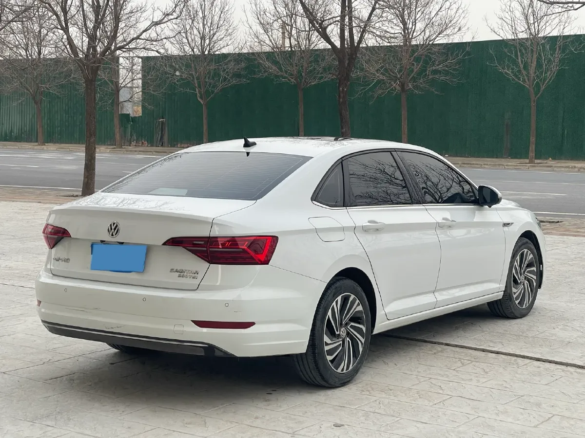 2022 Volkswagen Sagitar 1.4T 150HP L4 7DCT,autocango,china used car exporter,china ev exporter,chinese used car exporter,chinese used ev exporter