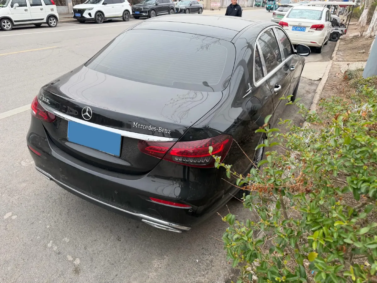 2022 Mercedes-Benz E Class 2.0T 258HP L4 9AT,autocango,china used car exporter,china ev exporter,chinese used car exporter,chinese used ev exporter
