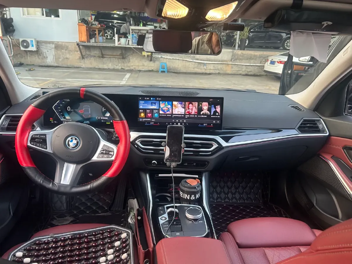 2024 BMW i3 BEV 70KWH,autocango,china used car exporter,china ev exporter,chinese used car exporter,chinese used ev exporter