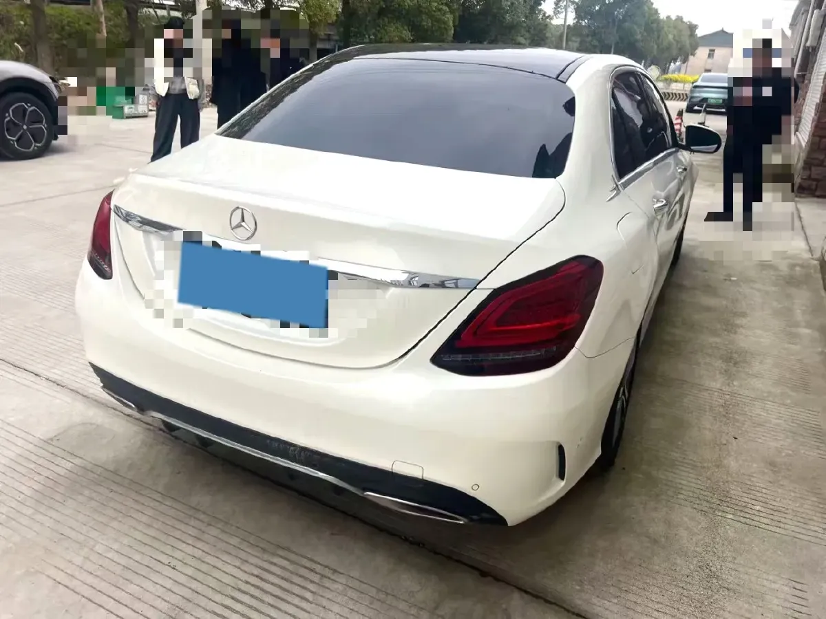 2020 Mercedes-Benz C Class 1.5T 184HP L4 9AT,autocango,china used car exporter,china ev exporter,chinese used car exporter,chinese used ev exporter