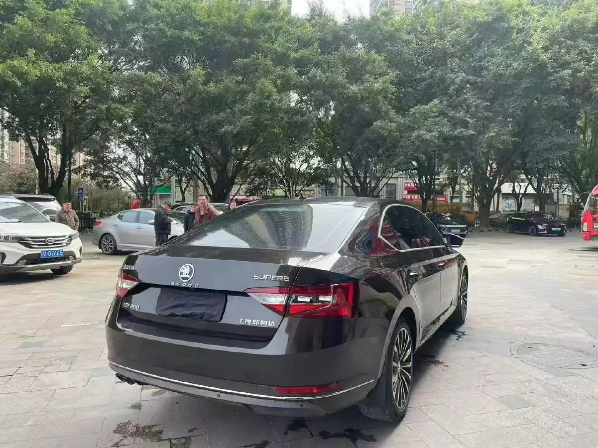 2016 Skoda Superb 1.4T 150HP L4 7DCT,autocango,china used car exporter,china ev exporter,chinese used car exporter,chinese used ev exporter