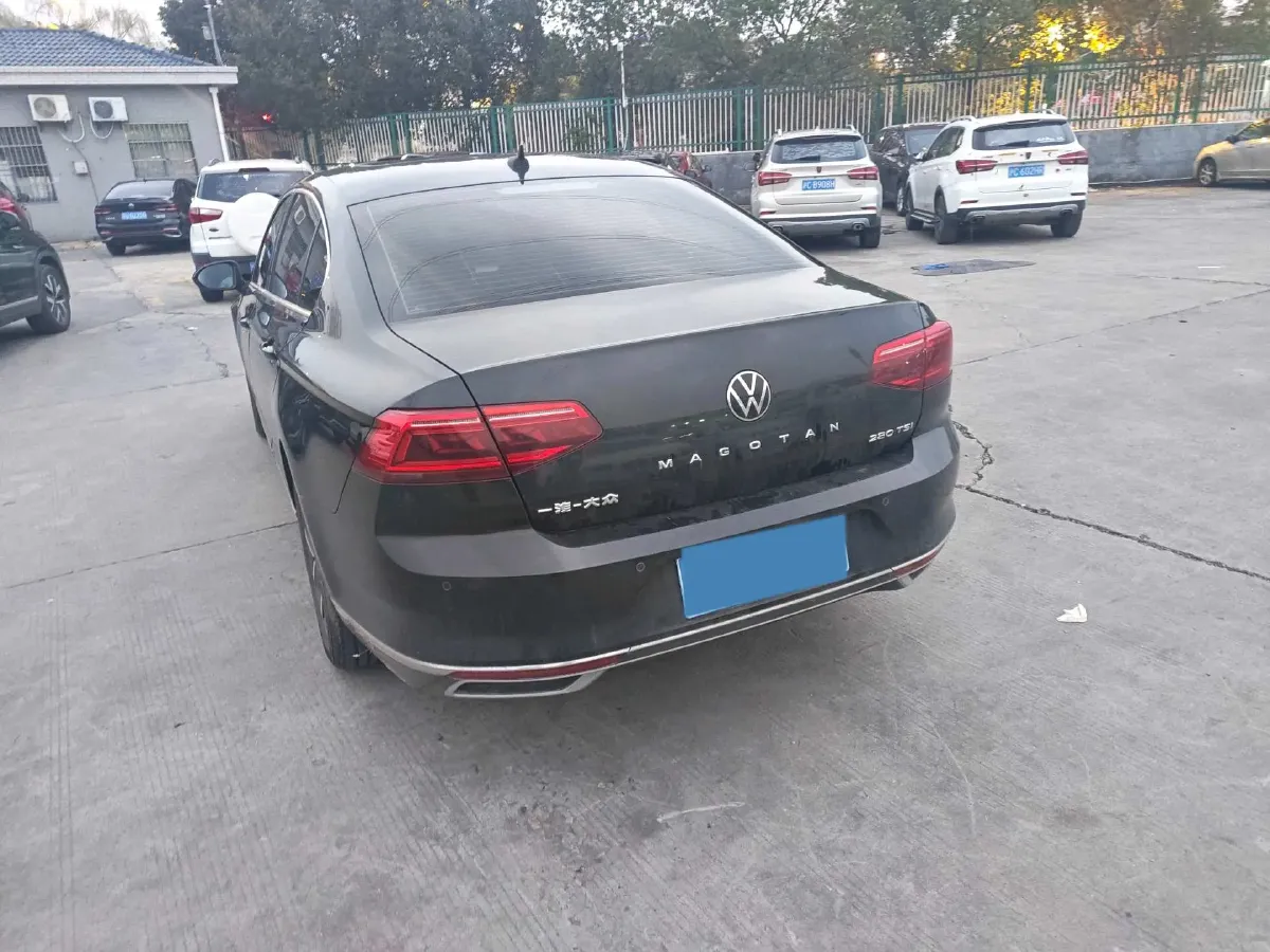 2020 Volkswagen Magotan 1.4T 150HP L4 7DCT,autocango,china used car exporter,china ev exporter,chinese used car exporter,chinese used ev exporter