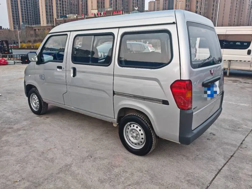 2023 WuLing ZhiGuang 1.5L 102HP L4 5MT,autocango,china used car exporter,china ev exporter,chinese used car exporter,chinese used ev exporter