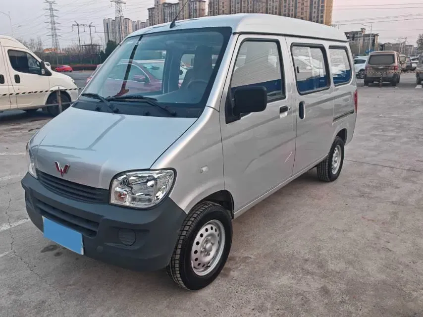 2023 WuLing ZhiGuang 1.5L 102HP L4 5MT,autocango,china used car exporter,china ev exporter,chinese used car exporter,chinese used ev exporter