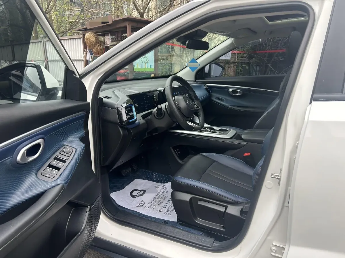 2024 GAC Trumpchi GS3 1.5T 177HP L4 7DCT,autocango,china used car exporter,china ev exporter,chinese used car exporter,chinese used ev exporter
