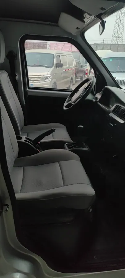 2019 WuLing RongGuang New Truck 1.5L 107HP L4 5MT,autocango,china used car exporter,china ev exporter,chinese used car exporter,chinese used ev exporter