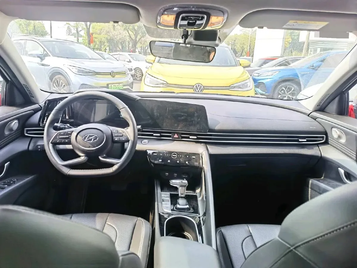 2022 Hyundai Elantra 1.5L 115HP L4 CVT,autocango,china used car exporter,china ev exporter,chinese used car exporter,chinese used ev exporter
