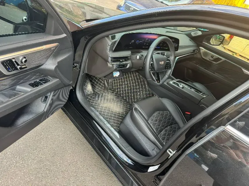 2023 Cadillac CT6 2.0T 237HP L4 10AT,autocango,china used car exporter,china ev exporter,chinese used car exporter,chinese used ev exporter